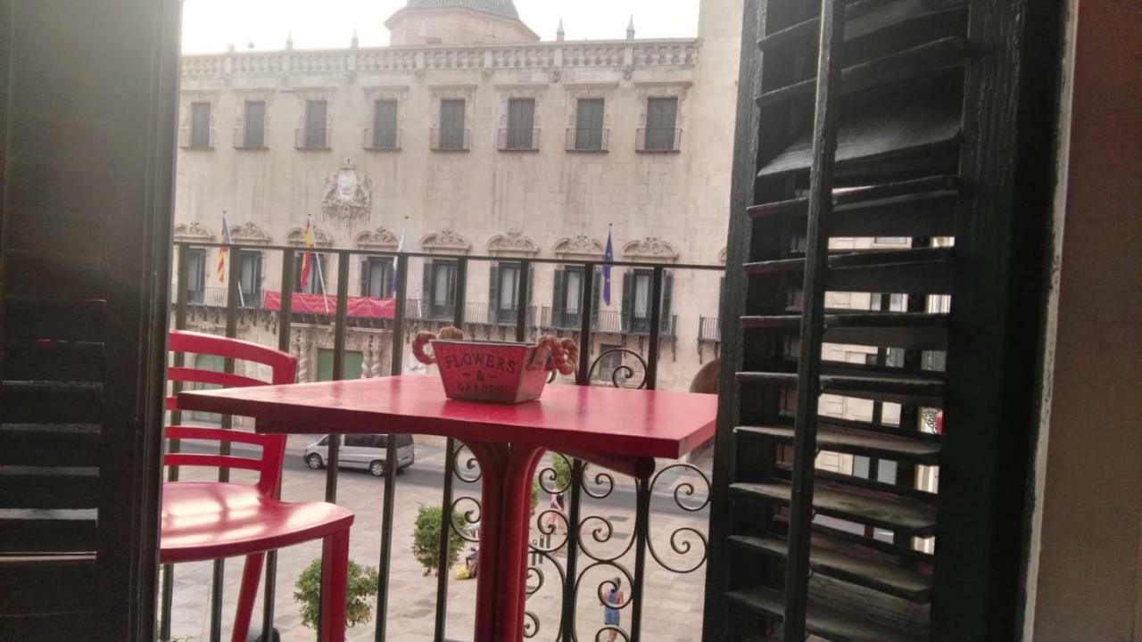 فندق أولد سينتر إن أليكانتي لقنت المظهر الخارجي الصورة